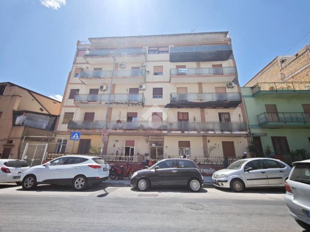 appartamento in vendita a Palermo in zona Altarello