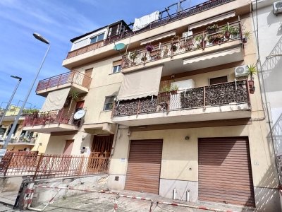 ufficio in vendita a Palermo in zona Cruillas