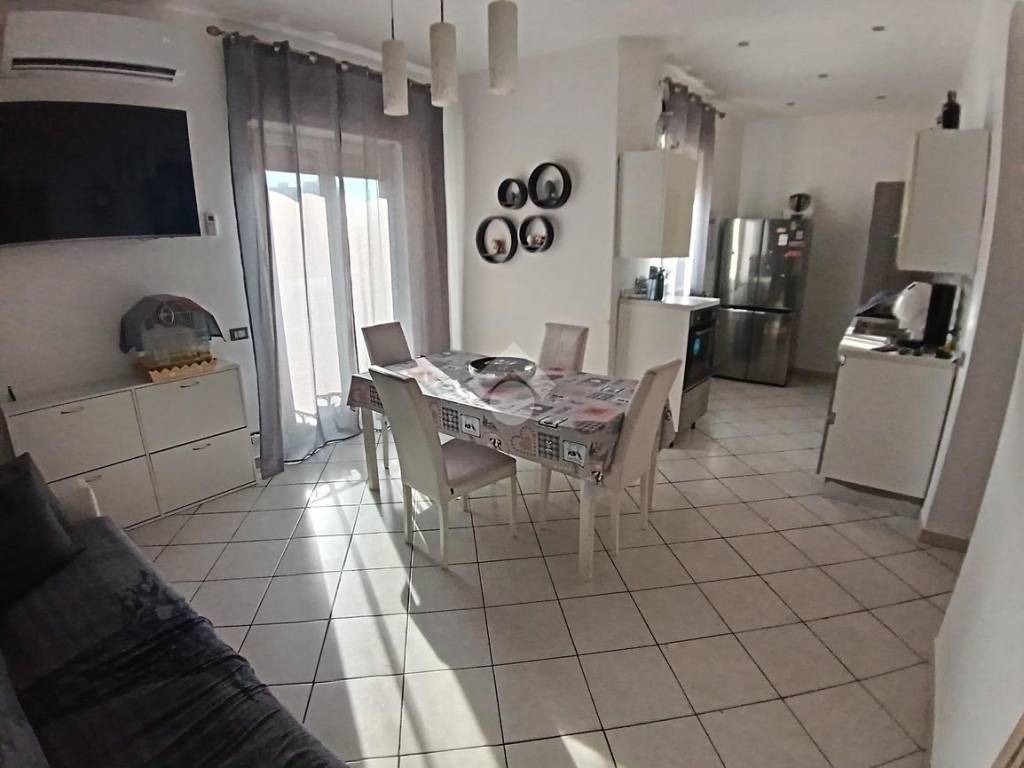 appartamento in vendita a Palermo in zona Arenella/Vergine Maria
