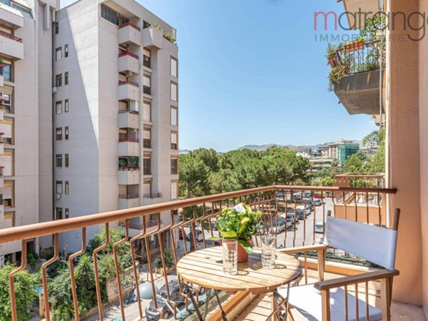 appartamento in vendita a Palermo in zona Politeama