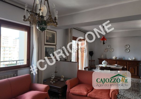appartamento in vendita a Palermo in zona Malaspina/Palagonia