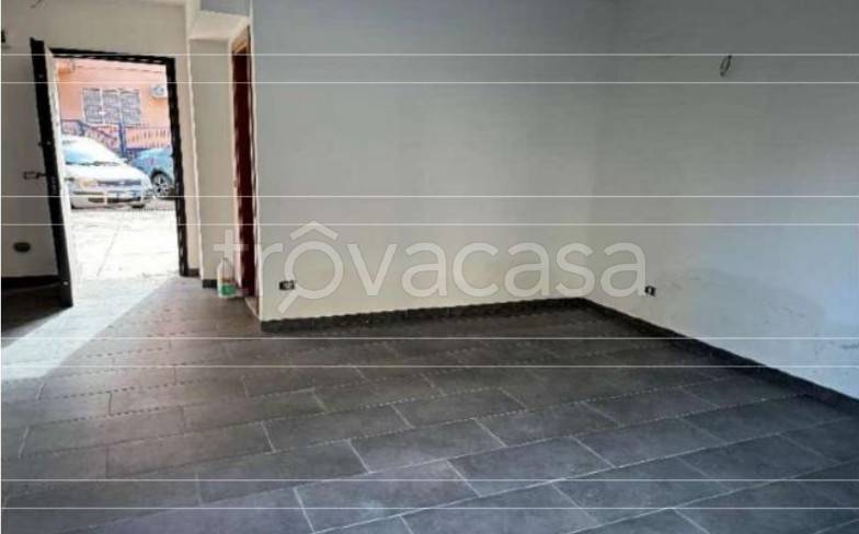 appartamento in vendita a Palermo in zona Malaspina/Palagonia