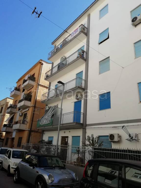 casa indipendente in vendita a Palermo in zona San Lorenzo