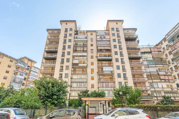 appartamento in vendita a Palermo in zona Montegrappa / Santa Rosalia