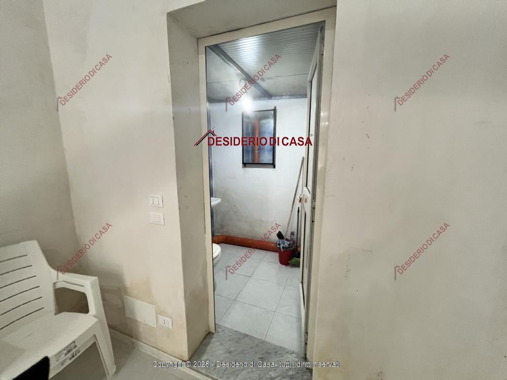 appartamento in vendita a Palermo in zona Montegrappa / Santa Rosalia