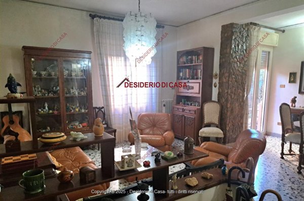 appartamento in vendita a Palermo in zona Montegrappa / Santa Rosalia