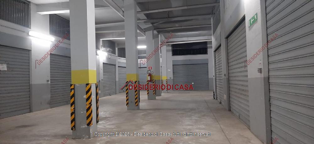 negozio in vendita a Palermo in zona Libertà