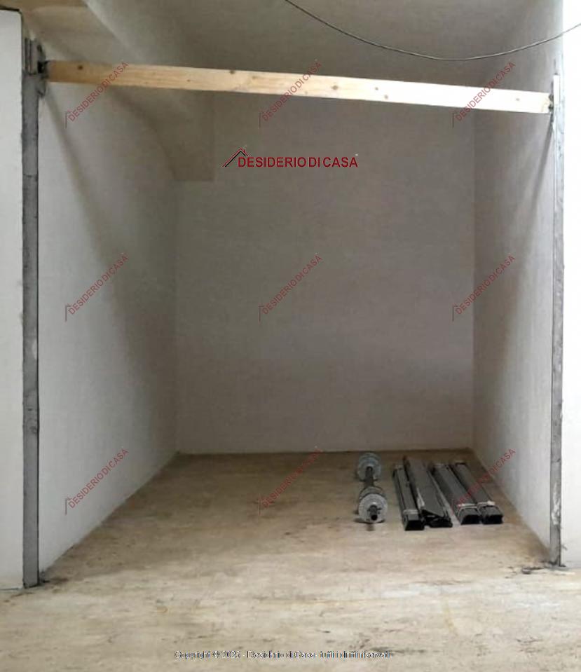 negozio in vendita a Palermo in zona Libertà