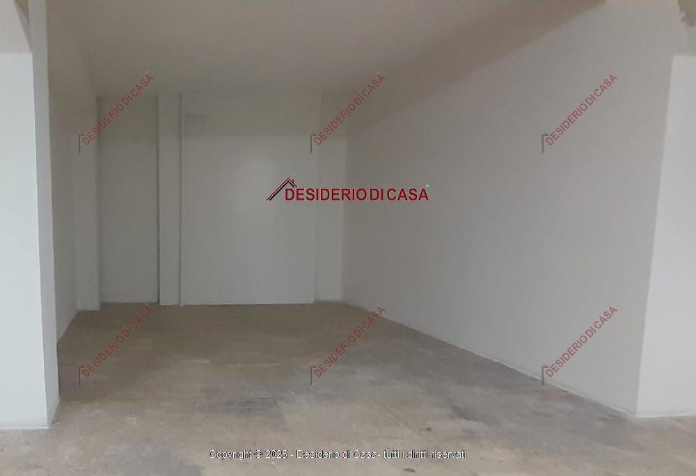 negozio in vendita a Palermo in zona Libertà