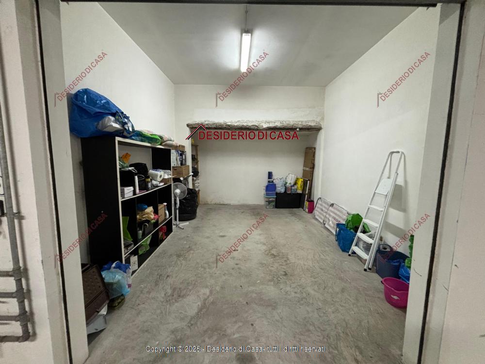 negozio in vendita a Palermo in zona Libertà