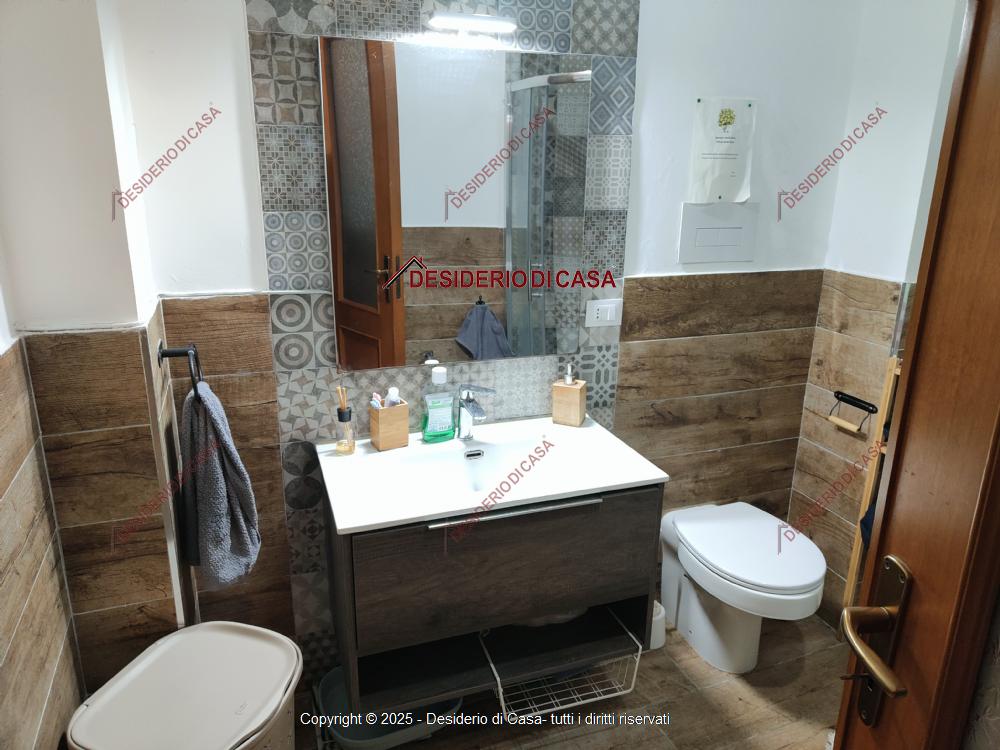 appartamento in vendita a Palermo in zona Montegrappa / Santa Rosalia