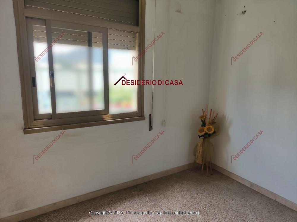 appartamento in vendita a Palermo in zona Montegrappa / Santa Rosalia