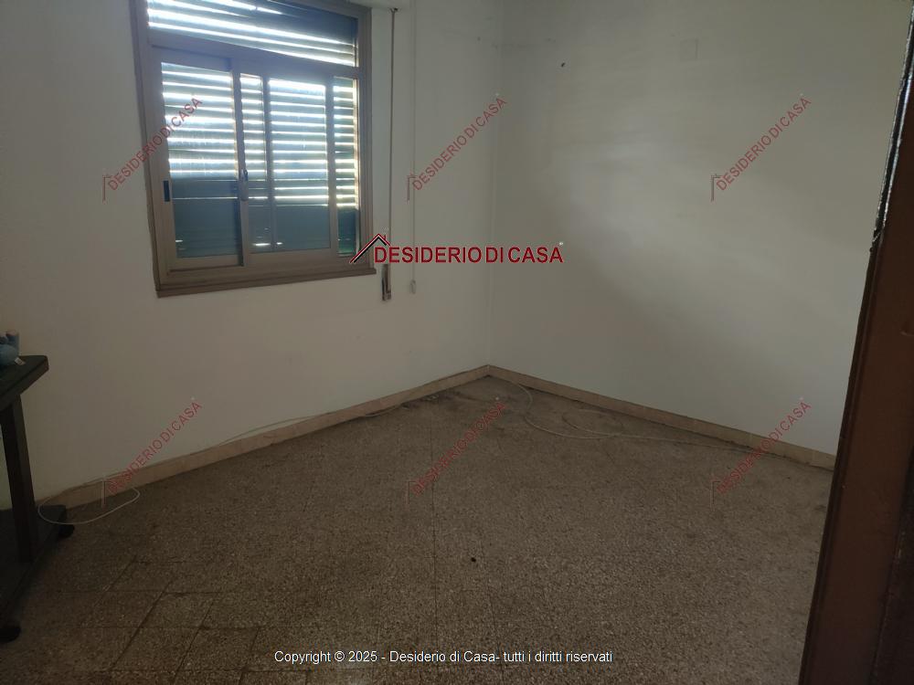 appartamento in vendita a Palermo in zona Montegrappa / Santa Rosalia