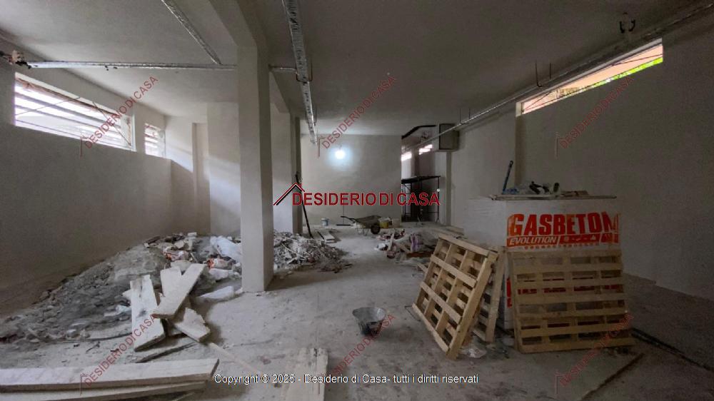 negozio in vendita a Palermo in zona Resuttana