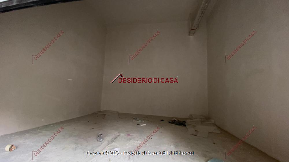 negozio in vendita a Palermo in zona Resuttana