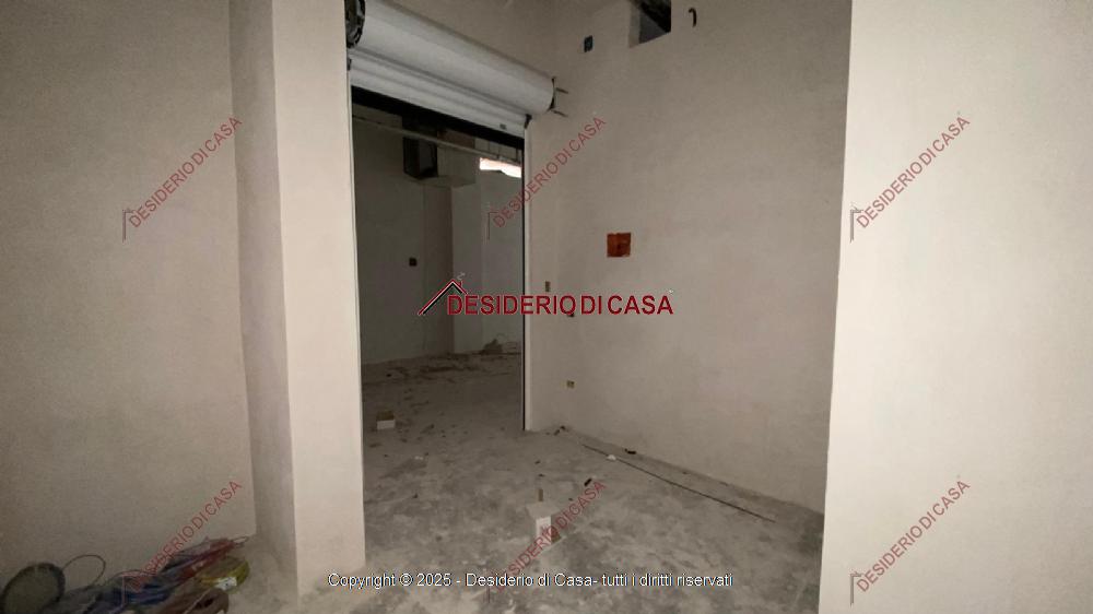 negozio in vendita a Palermo in zona Resuttana