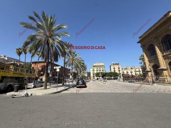 appartamento in vendita a Palermo in zona Centro storico