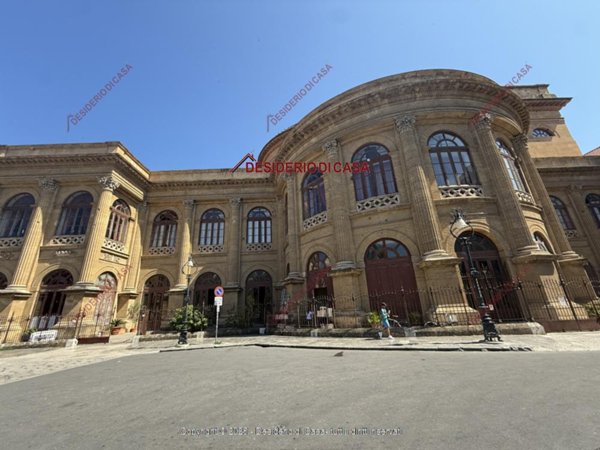 appartamento in vendita a Palermo in zona Centro storico