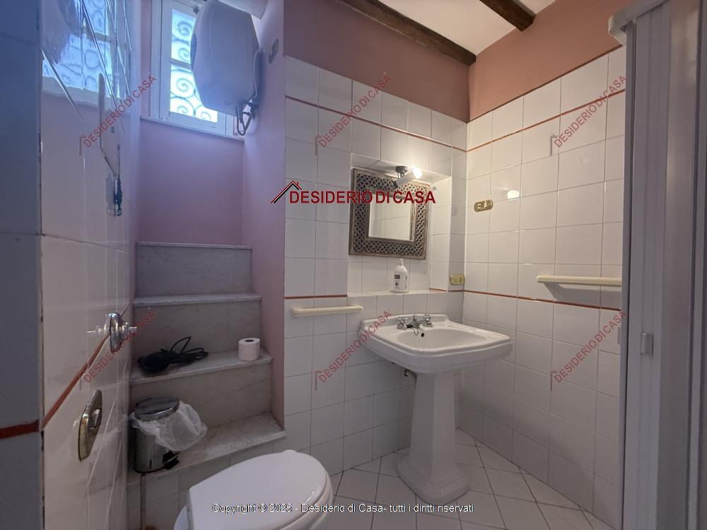 appartamento in vendita a Palermo in zona Centro storico