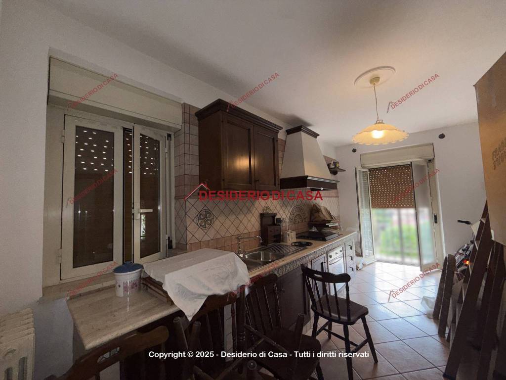 appartamento in vendita a Palermo in zona Zisa