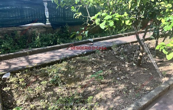 appartamento in vendita a Palermo in zona Baida