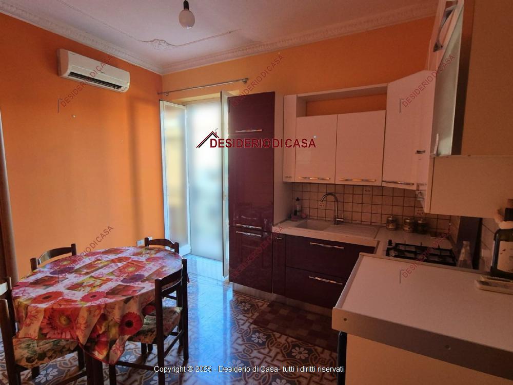 appartamento in vendita a Palermo in zona Montegrappa / Santa Rosalia