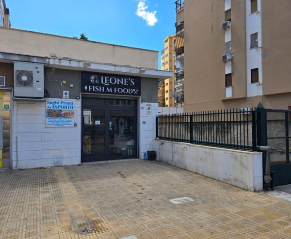 negozio in vendita a Palermo