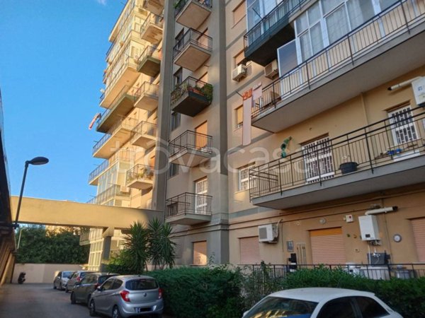 appartamento in vendita a Palermo in zona Chiavelli