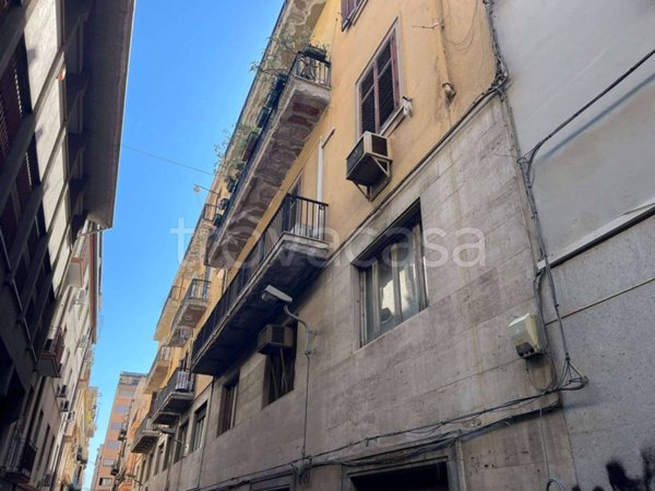 appartamento in vendita a Palermo in zona Politeama