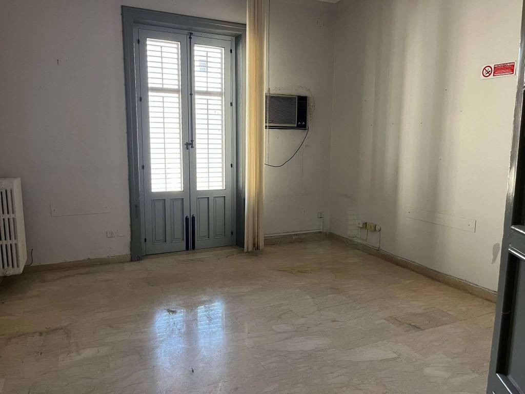 appartamento in vendita a Palermo in zona Politeama