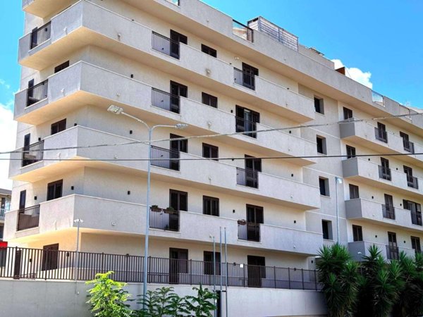 appartamento in vendita a Palermo in zona Villagrazia/Falsomiele