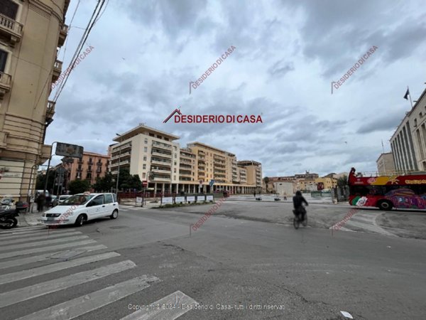 appartamento in vendita a Palermo in zona Zisa