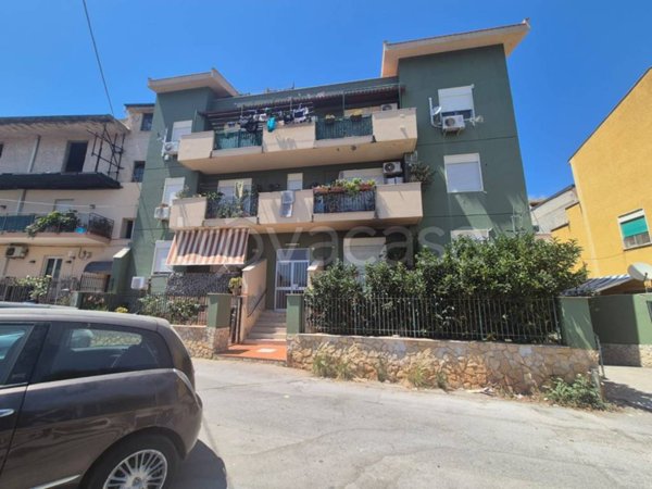 appartamento in vendita a Palermo in zona Mondello