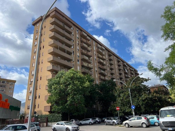 appartamento in vendita a Palermo in zona Calatafimi / Cuba