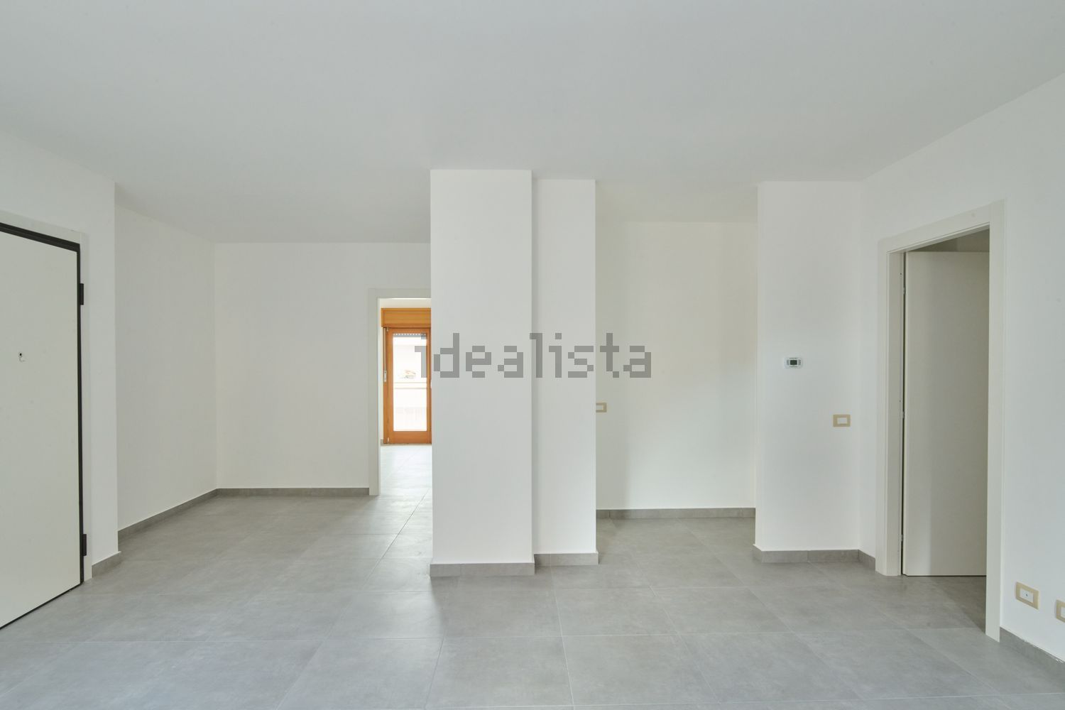 appartamento in vendita a Palermo in zona Arenella/Vergine Maria