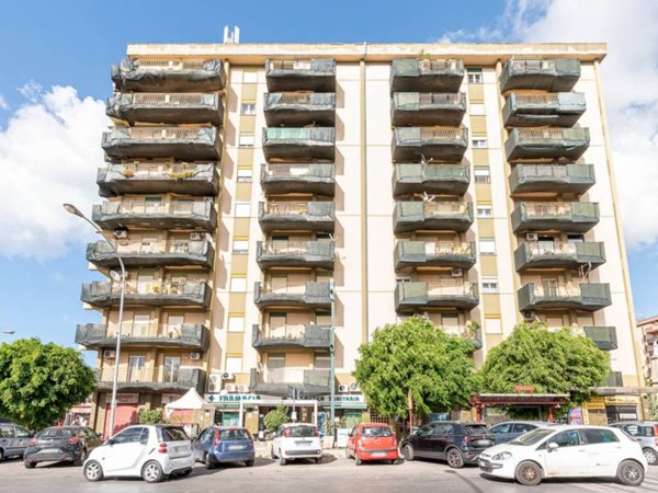 appartamento in vendita a Palermo in zona Oreto
