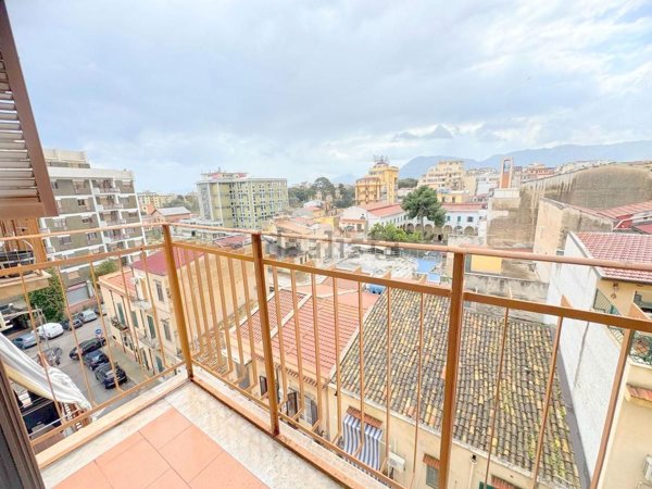 appartamento in vendita a Palermo in zona Noce