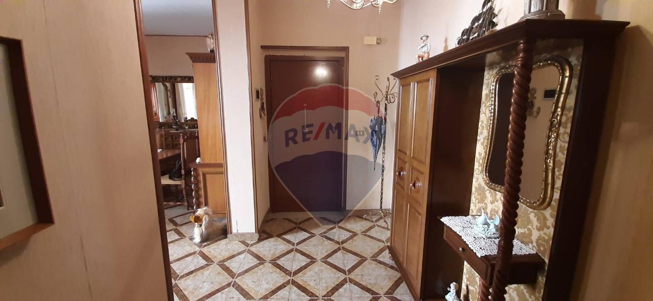 appartamento in vendita a Palermo in zona Zisa