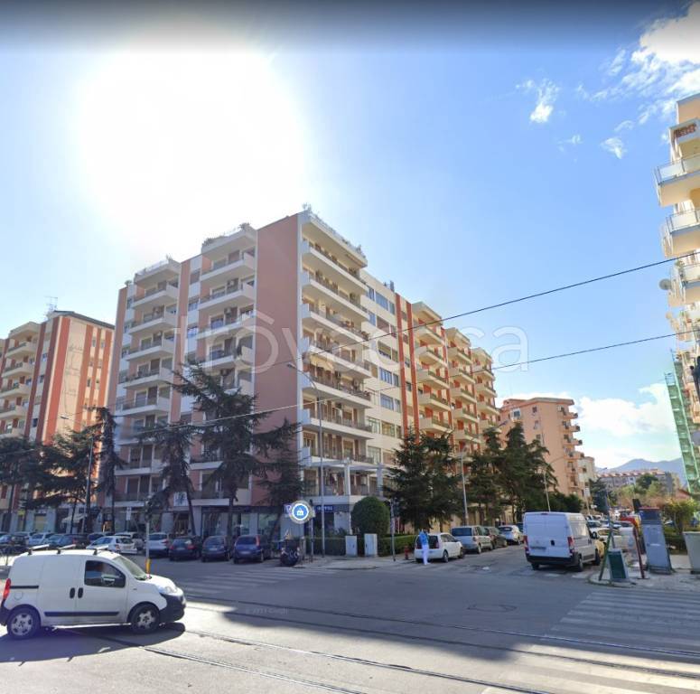 appartamento in vendita a Palermo in zona Uditore