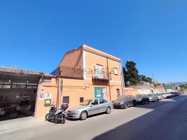 appartamento in vendita a Palermo in zona San Lorenzo