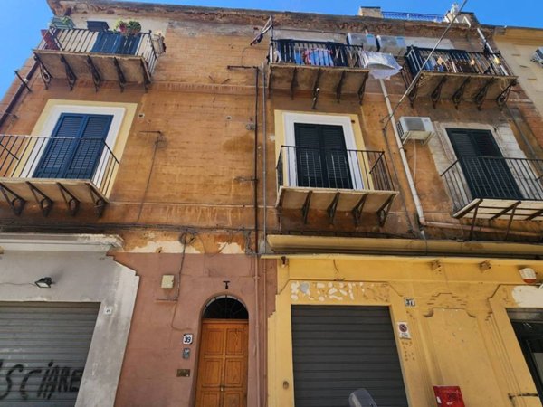 appartamento in vendita a Palermo in zona Centro storico