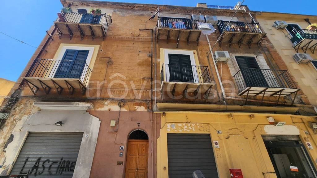 appartamento in vendita a Palermo in zona Centro storico