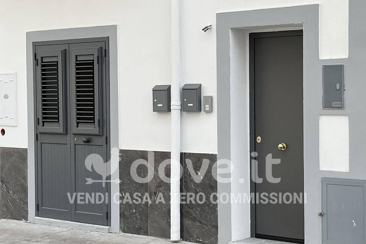 appartamento in vendita a Palermo in zona Partanna