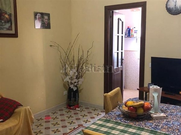 appartamento in vendita a Palermo in zona Zisa