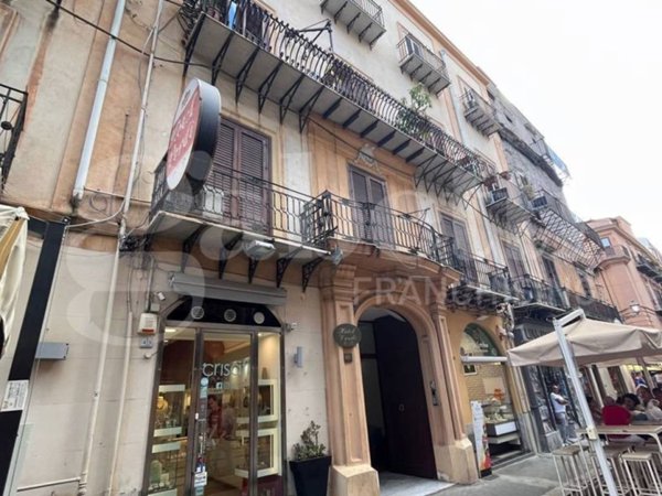 appartamento in vendita a Palermo in zona Centro storico