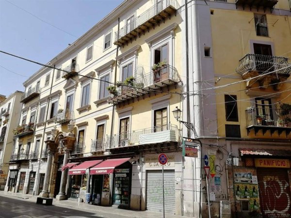 appartamento in vendita a Palermo in zona Centro storico