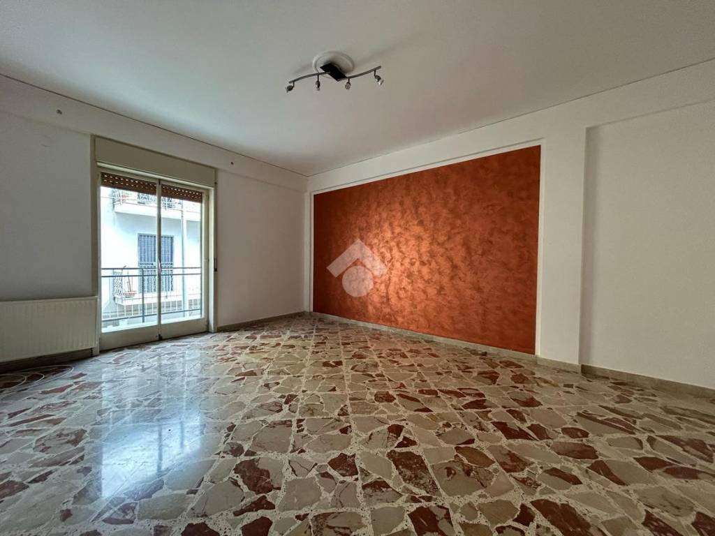 appartamento in vendita a Palermo in zona Chiavelli