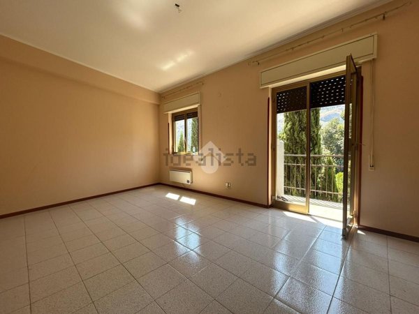 appartamento in vendita a Palermo in zona Chiavelli