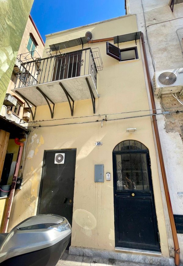 appartamento in vendita a Palermo