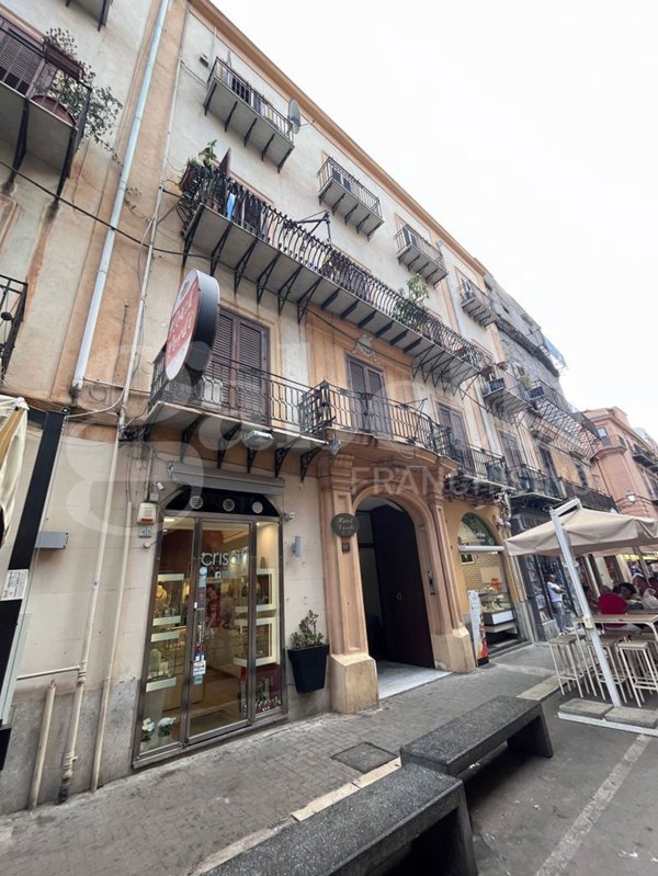 appartamento in vendita a Palermo in zona Centro storico